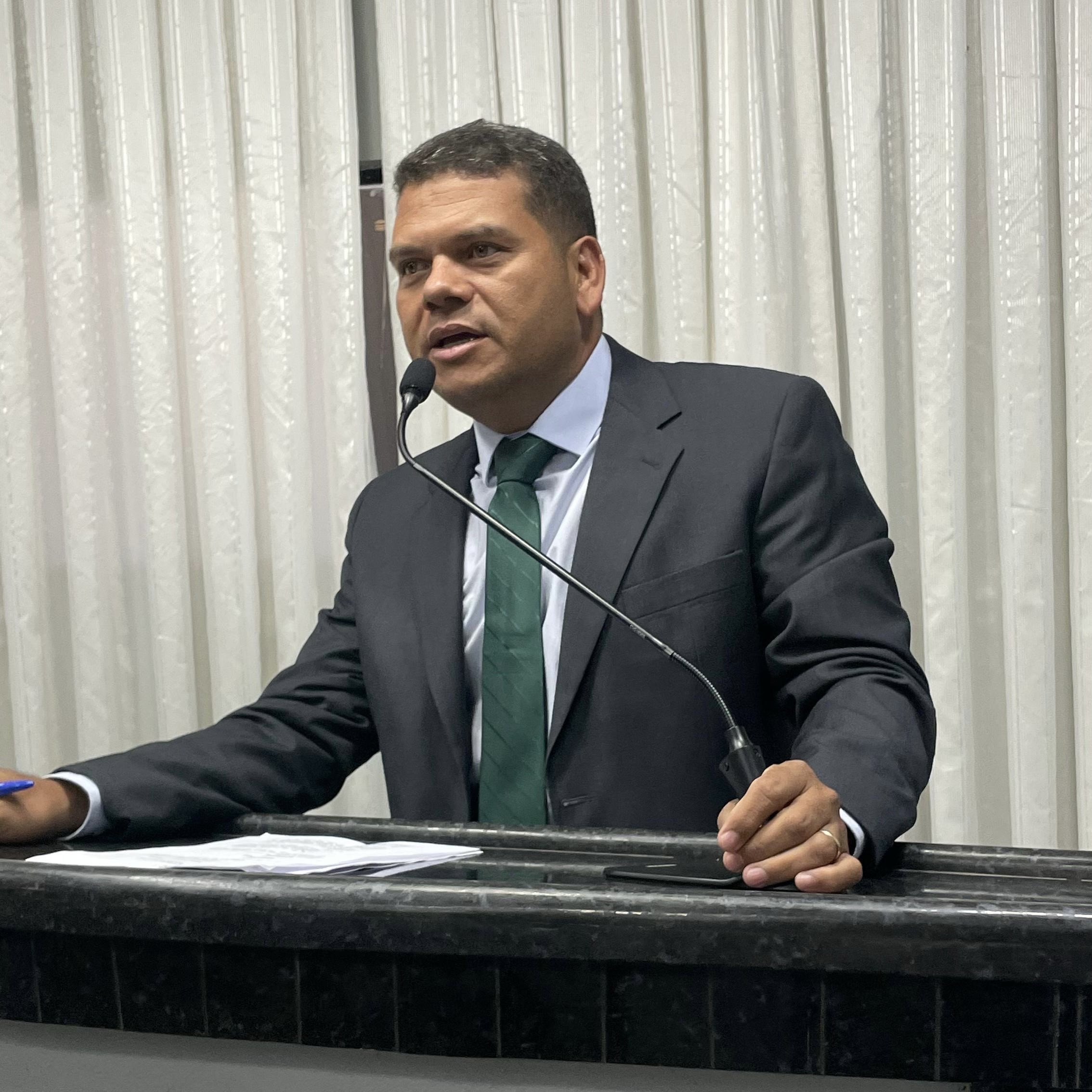 Atendendo os pedidos da população, vereador Adair encaminha ao Executivo Indicações para melhorias dos serviços públicos oferecidos à população