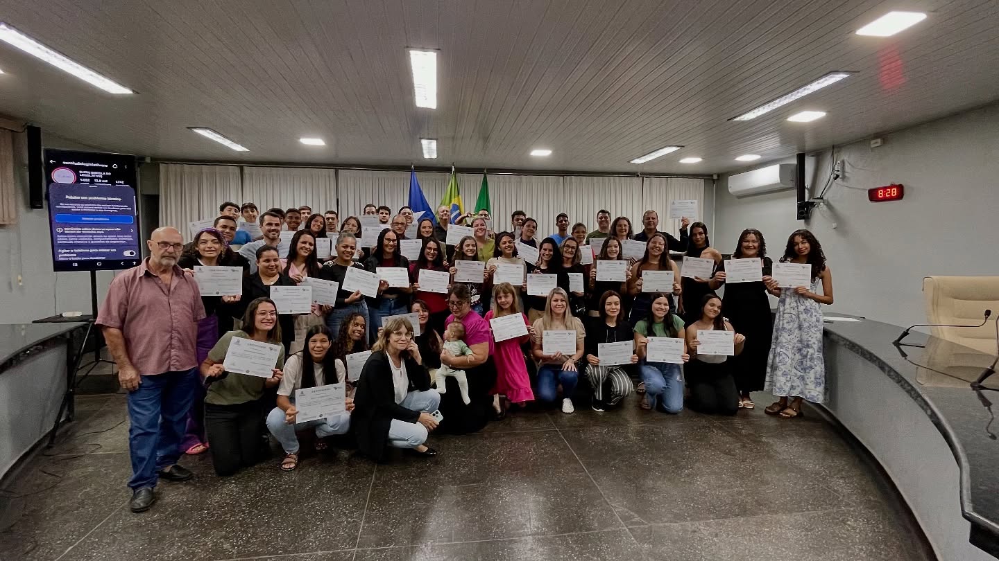 Com apoio da vereadora Janete Lins, ELERO conclui com sucesso curso de Filmagem e Edição de Vídeos em Celular em Rolim de Moura