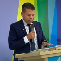 Vereador Adair Cardoso solicita construção de pontos de ônibus escolares e propõe criação do programa “Sexta Saudável” nas escolas municipais