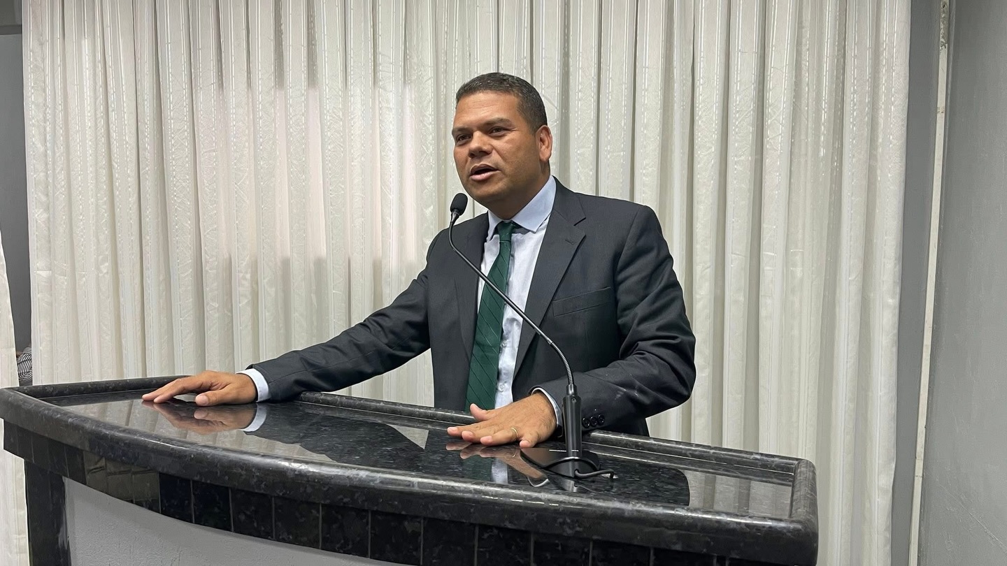 Vereador Adair envia ao Executivo Municipal Indicações voltadas à melhoria da infraestrutura urbana, mobilidade e segurança da população Rolimourense