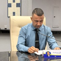 Vereador Edilson solicita melhorias viárias e intervenções emergenciais em importantes vias de Rolim de Moura