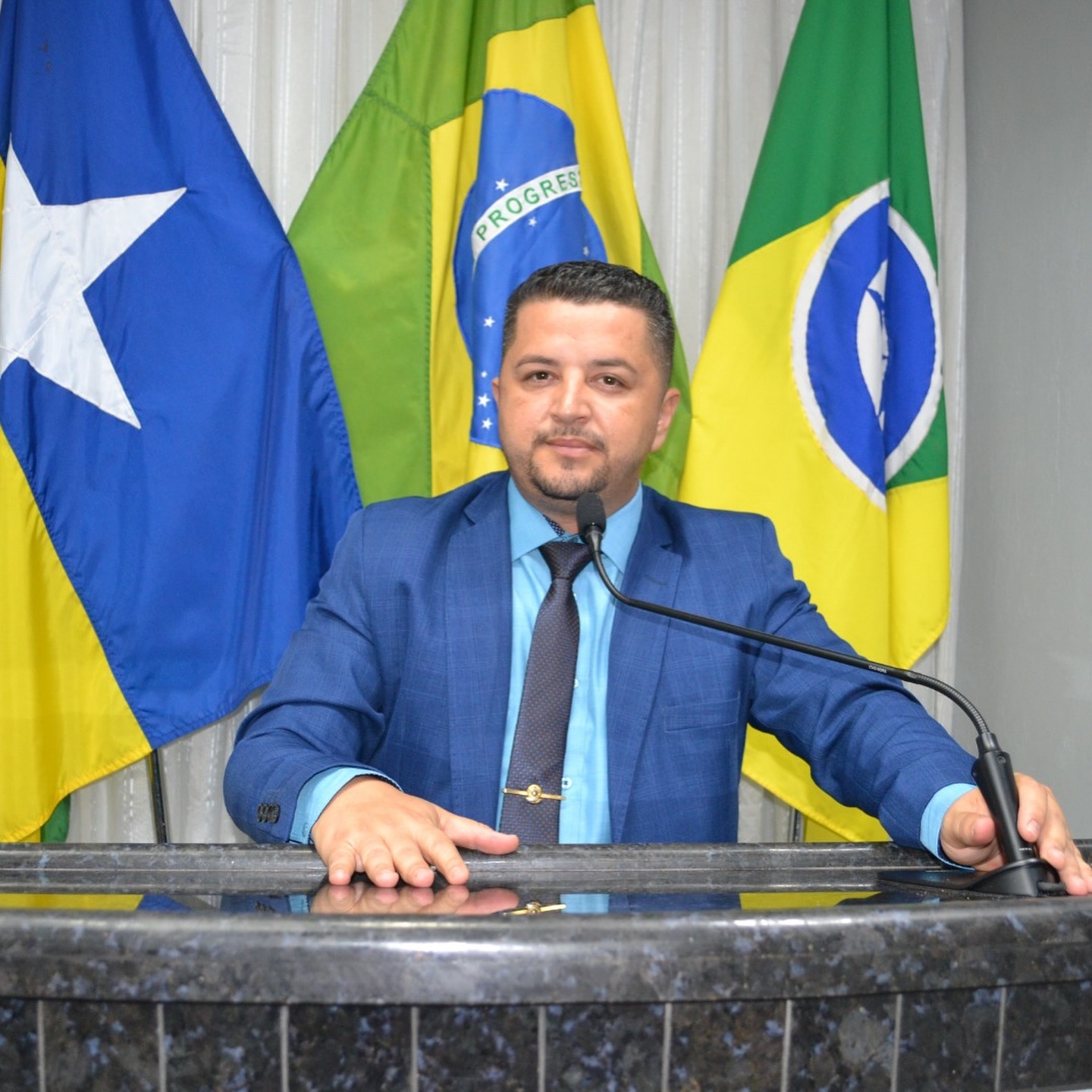 Vereador Ivan Vasconcelos faz pedido ao Governador Cel. Marcos Rocha em prol das pessoas que estão a espera de cirurgias ortopédicas