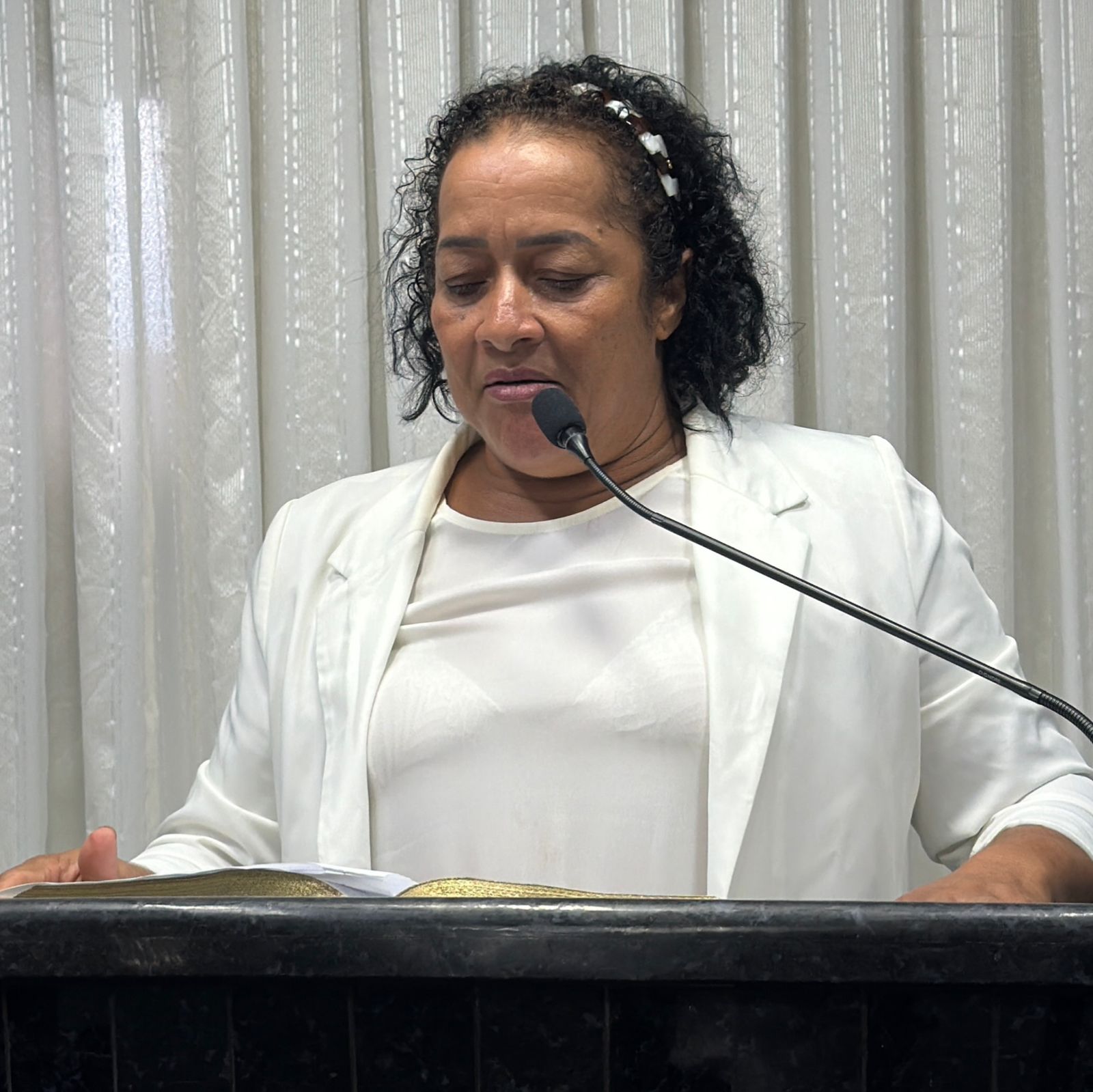 Vereadora Cida Indica ao Executivo pavimentação asfáltica em trecho da Rua Parnaíba e ampliação da ponte localizada na Avenida Fortaleza com Rua Rio Verde