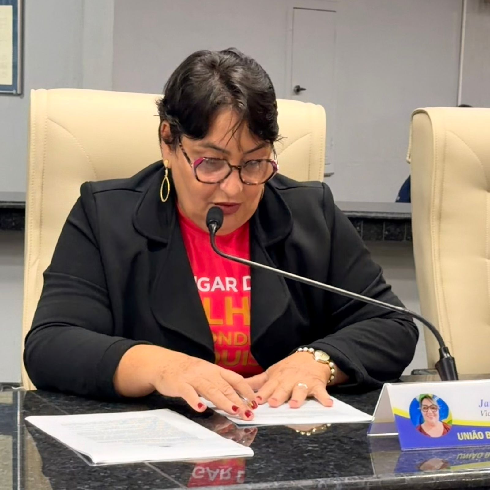 Vereadora Janete solicita revisão da gratificação dos motoristas das UBS de Rolim de Moura
