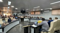 Vereadores realizam sessão extraordinária para aprovação de projetos de leis