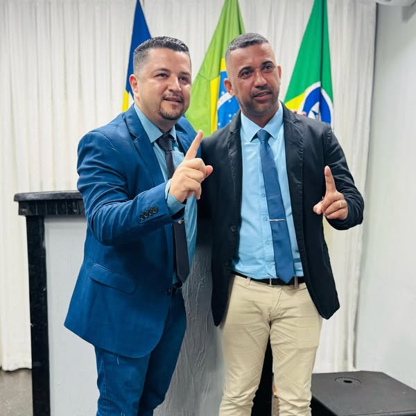 Vereadores Ivan Vasconcelos e professor Edilson solicitam processo seletivo para contratação de Intérprete de Libras para Câmara de Rolim de Moura